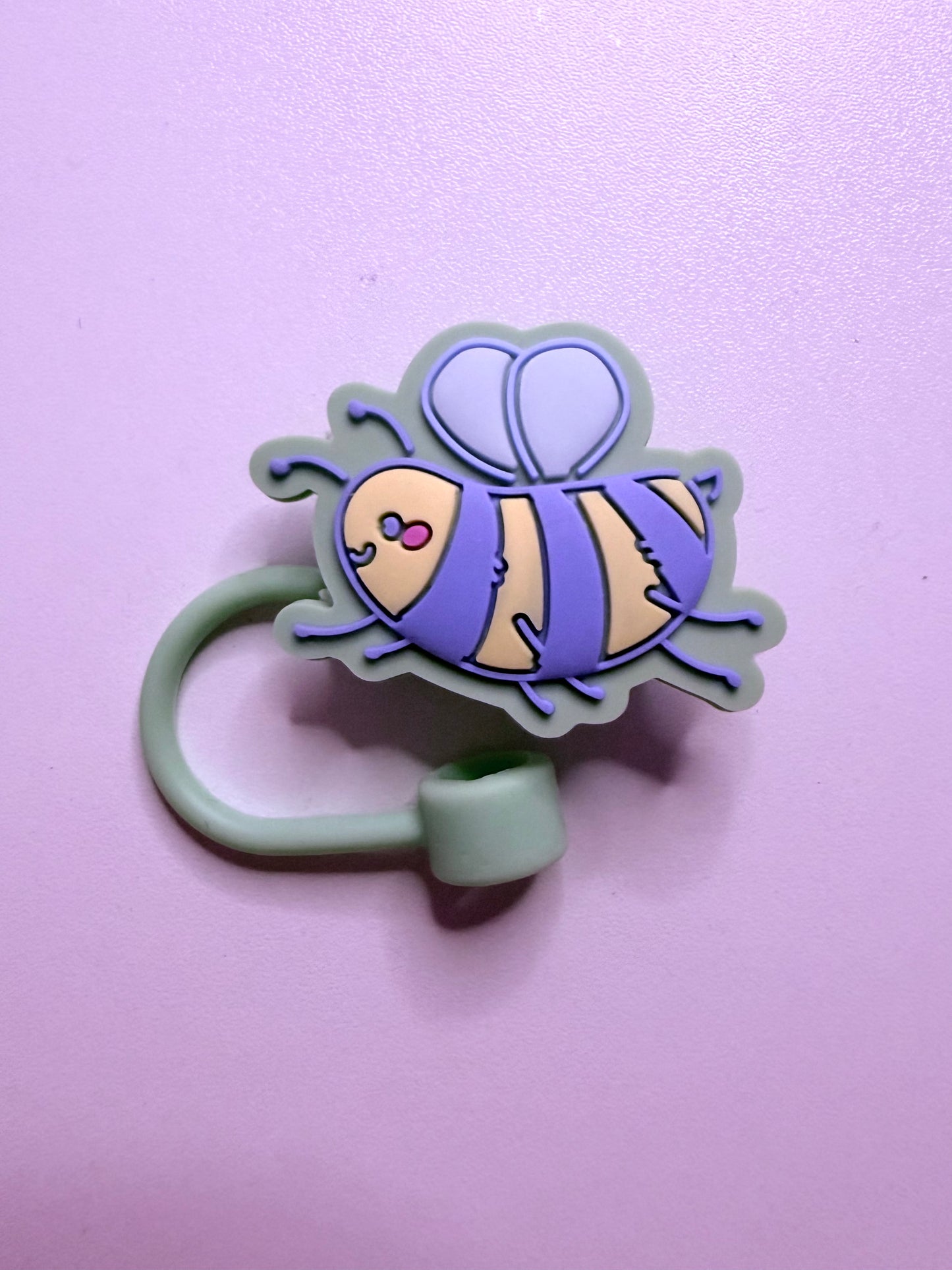 Bee straw topper