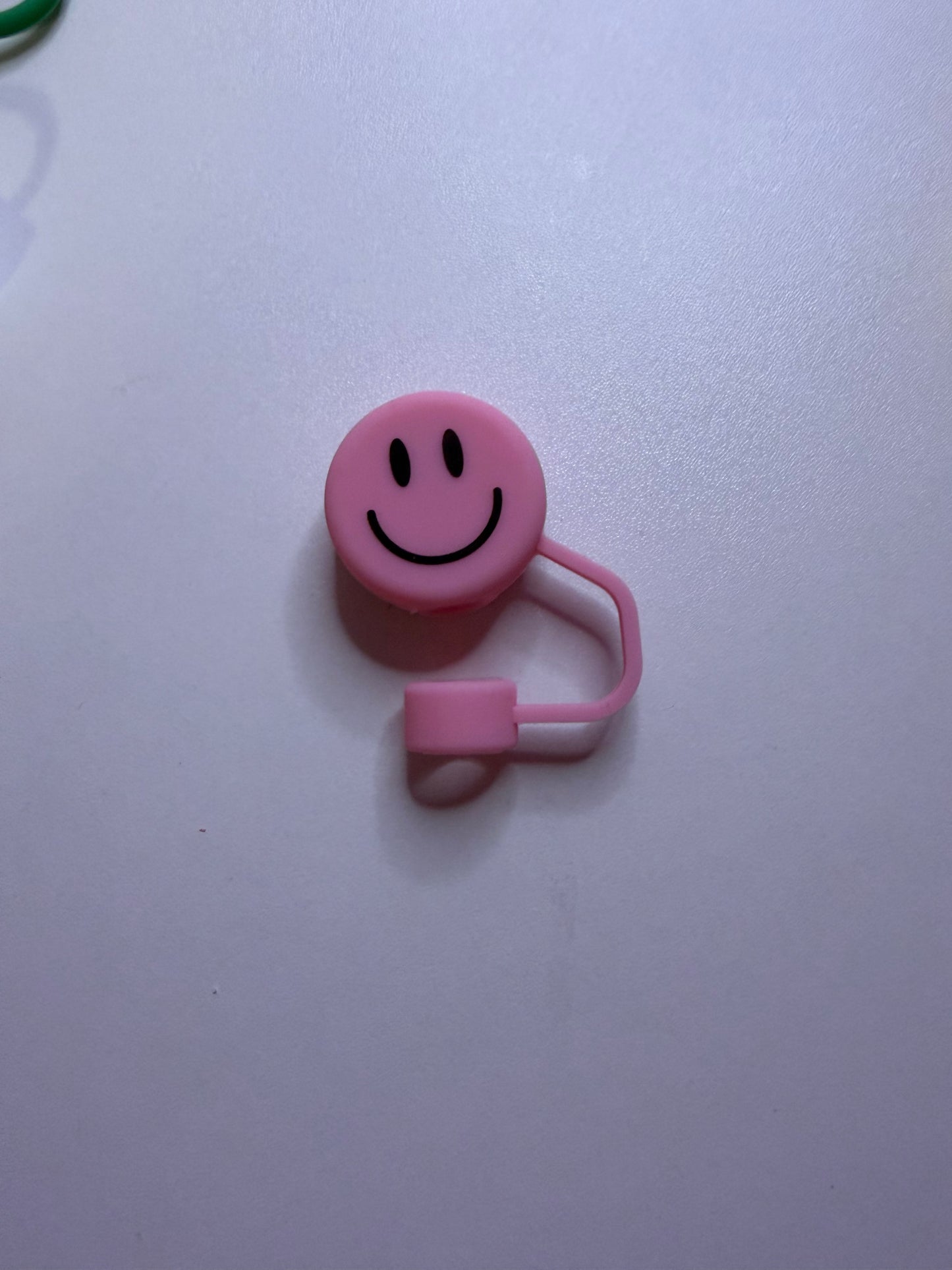 Pink smiley face straw topper