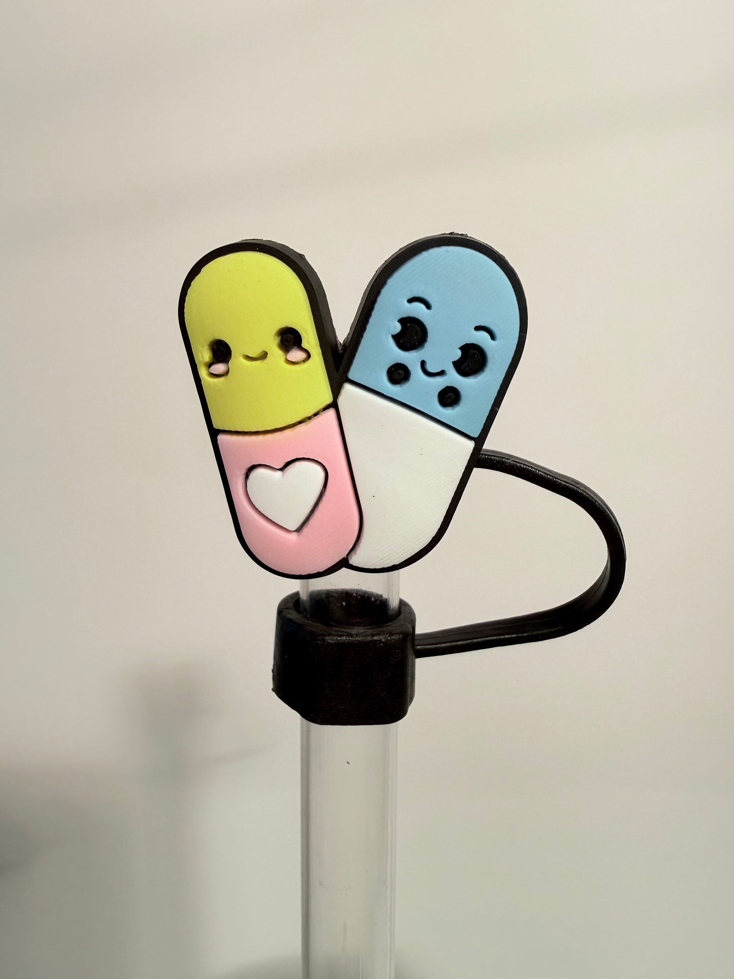 Pill Straw Topper