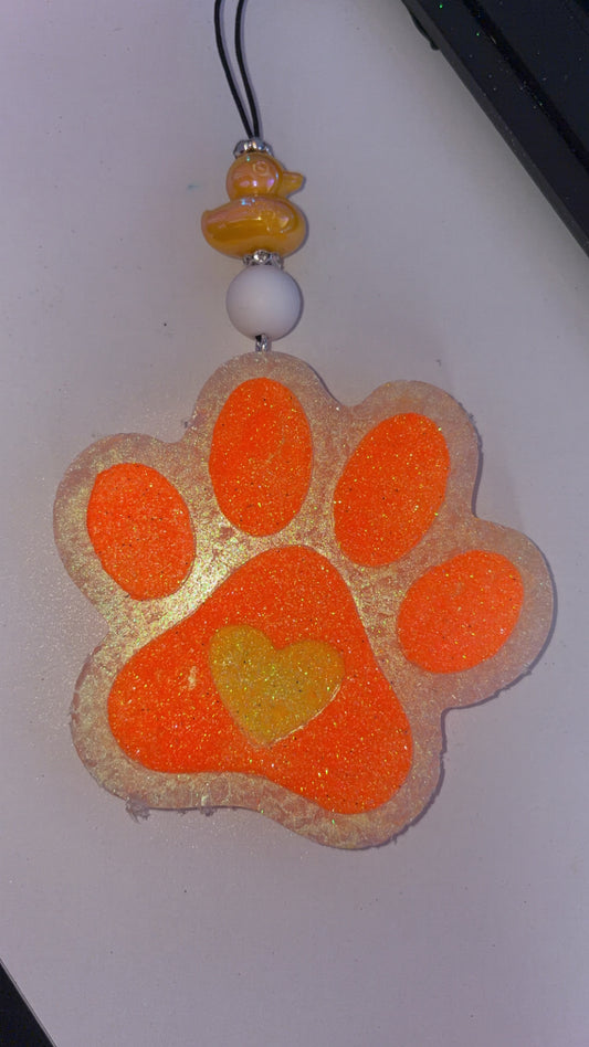 Lavender & sandalwood dog paw
